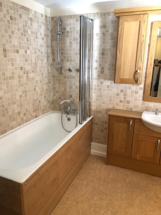 Byways Serviced Apartments Salisbury Eksteriør billede